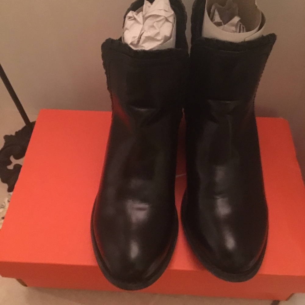 Olivia Miller booties